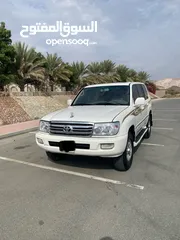  4 لاند كروزر vxr v8 2004