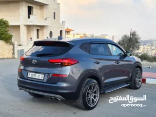  8 Hyundai Tucosn __2020