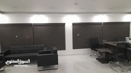  8 برادي رول وزيبر أبواب اكورديون وبديل الخشب وبديل الرخام بديل الحجر وبناهات وجميع انواع الديكورات