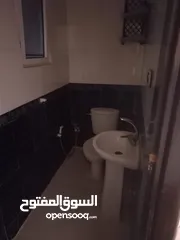  4 شقه  للبيع