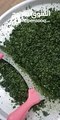  15 ملوخيه ورق وملوخيه ناشفه مفروكه وناعمه بدون عيدان مغسله ومنقبه وجاهزه لطبخ