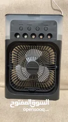  5 مروحة تبريد صغيرة محمولة مع رذاذ ماء بارد