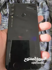  8 هاتفين سامسونج نوت 9 وهواي y7p