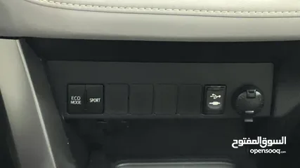  17 TOYOTA RAV4 2016 XLE