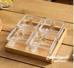  5 صحون بقاعده خشبيه