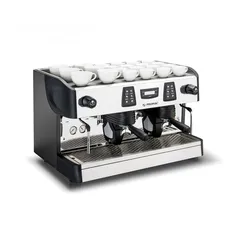  1 ماكينة قهوة اسبريسو ايطالي شبه جديدة