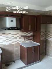  1 مطابخ ألمنيوم