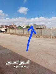  7 فيلا للبيع في بوعطني شارع جامع البيلاح اقبل عمله ورقه 50