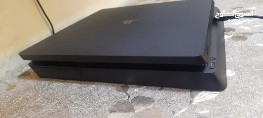  2 ps4 slim .