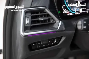  13 BMW 330e XDrive 2022 M kit للبيع كاش او اقساط