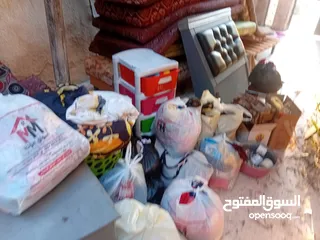  13 نشتري جميع انواع الاثاث المستعمل والخردوات والنثريات