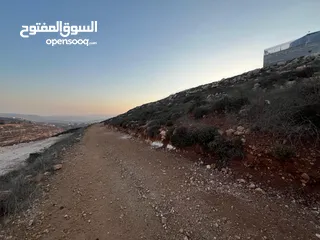  3 ارض للبيع بسعر مغري صالحه للزراعه والبناء ولكل شيء