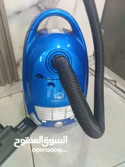  1 مكنسه كهربائيه  مستعمله وحالتها كتير ممتازه