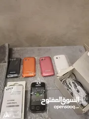  25 اجهزة مخزنة قديمة بالكرتونة لم تستخدم نهائيا مع كامل اغراضهم Samsung وNokia وmotorolla وغيرهم