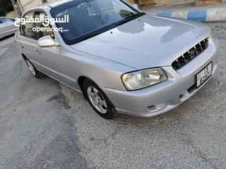 24 هيونداي فيرنا 1999 اتوماتيك بحاله ممتازه صيانه كامله لا تحتاج إلى شيء