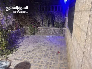  23 شقه للبيع الجبيهه شبه ارضي  حي ام زويتينه تشطيب سوبر ديلوكس البيع بداعي السفر