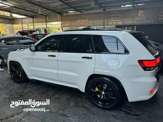  2 جيب شيروكي ملك العضلات الامريكي SRT8  موديل 2014 لون ابيض للايجار فقط من عند مكتب Lion  Group