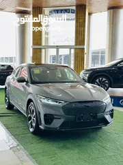  2 فورد موستنج 2022 عداد زيرو كهرباء 500 كيلو لون رمادي اسود ازرق