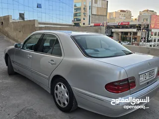  13 مرسيدس E200 Elegance للبيع موديل 2000 نظيفة