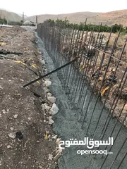  8 ارض للبيع في النصارية مطلة على جميع الجهات ما بسكر عليها حدا وصحية واصل مياه وكهرباء مع جدار جنوبي