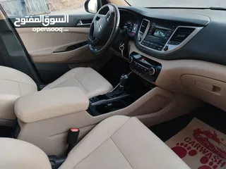  14 هيونداي توسان 2017
