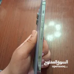  2 ايفون 13 برو ماكس مستعمل سنه وكاله شاشه مكسوره