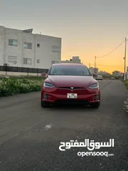  13 Tesla Model X 2018 100D