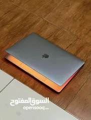  3 MacBook Pro 2019  16” i7 16/512GB
