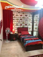  1 سرير مفرد خشب لاتيه و زان للبيع