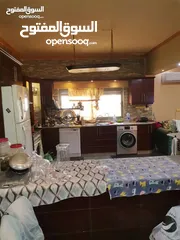  7 منزل مستقل للبيع مساحة 442 مكون من طابقين  الطابق الاول مستقل وشقتين الطابق الثاني كل شقه مستقله