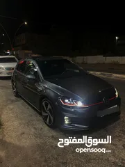  9 جولف GTI mk7.5  للبيع ع الكاش بسعر حرررق