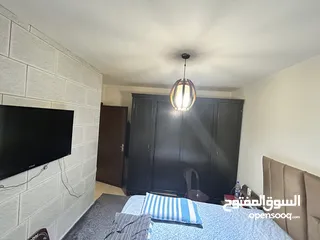  5 شقة طابق رابع اخير مع روف واطلالة مميزة جدا بسعر لقطة