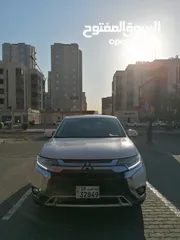  14 Mitsubishi outlander 2020 sale