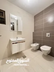  5 شقة غير مفروشة للايجار في الدوار الرابع ( Property 37912 )-175064101