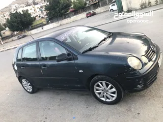  2 polo 2003  اللون الزيتي