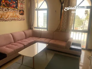  7 Furnished flat in west bay
