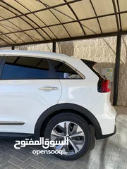  3 نيرو EV21 بريميوم + الصنف العالي مميزه عداد قليل 35 الف بدون حوادث للبيع كاش او اقساط