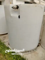  4 براميل بلاستيك حجم كبير