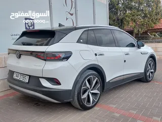  25 فولكسفاغن ID4 بروو بيانو بلاك// 2024 أعلى مواصفات// تأمين شااامل// كفالة