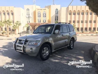  1 Mitsubishi pajero 2005