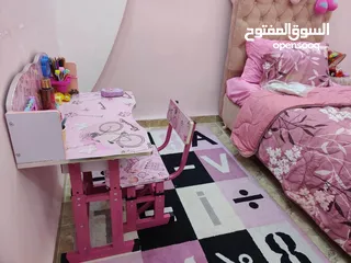  4 مكاتب أطفال الروضة والابتدائي (من عمر 5 – 9 سنوات) الطاولة المثالية لطفلك للدراسة واللعب براحة وأمان