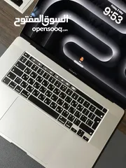  1 MacBook Pro 2019”16