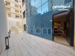 11 عمارة سكنية  للبيع في جبل عمان بمساحة بناء اجمالية 2000م
