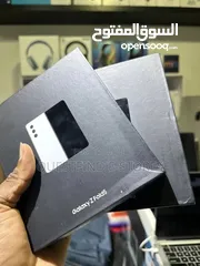  18 SAMSUNG Z FOLD 6 فل بكج الشركة كفالة الوكيل BMS   (512/256GB)