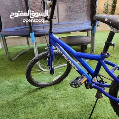  5 بسكليت جنط20 بحالة ممتازة جدا هفي الأصلي مع عاكس خلفي وضوء على البطارية