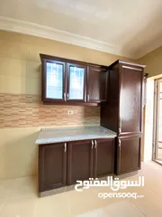  7 شقة مميزة - خلدا - 4نوم 1ماستر - 225م - ارضية - قرب الخدمات العامة