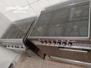 1 غاز 5عيون نحاس نظام 7مفاتيح بشتغل شواية وفرن مع بعض حجم80×60 فل ستانليس ستيل   موجود بالبقعة وعالفحص