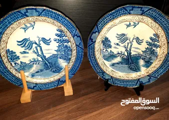  28 "Collection Of Fine Art Plates"(مجموعة صحون نادرة)