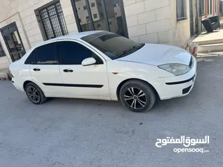  2 فورد فوكس 2000