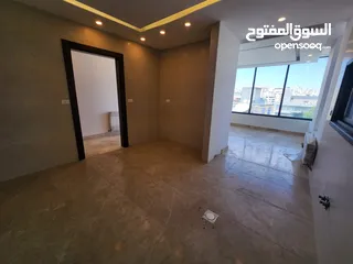  12 شقة فارغة للبيع في تلاع العلي - ref : 14647